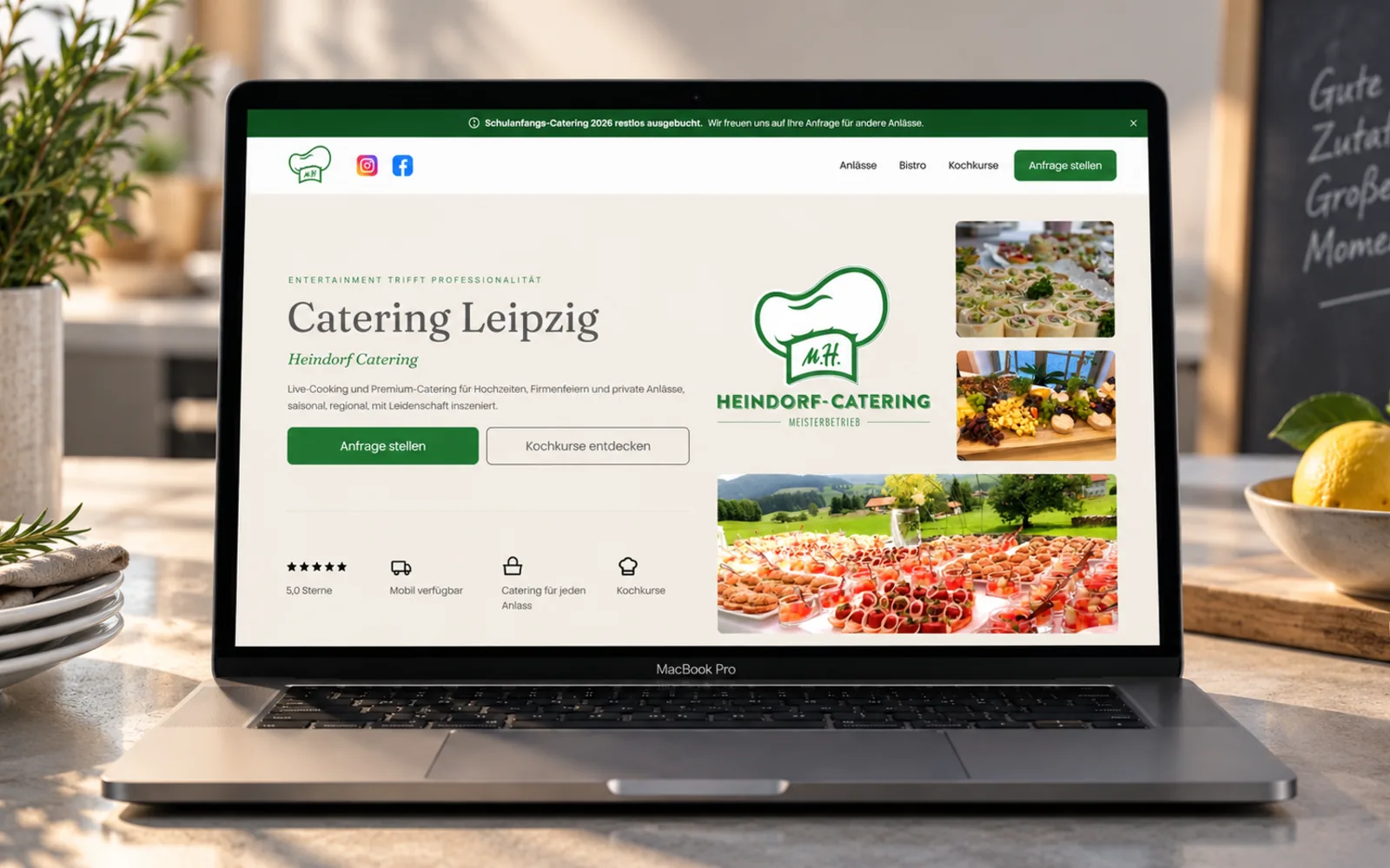 Die Website von Heindorf Catering auf einem Laptop